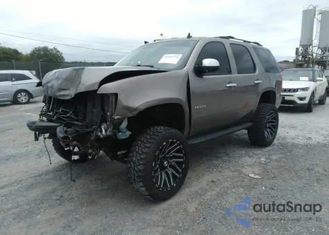 2011 Chevrolet Tahoe Lt z USA, uszkodzony, nr VIN 1GNSKBE04BR383096